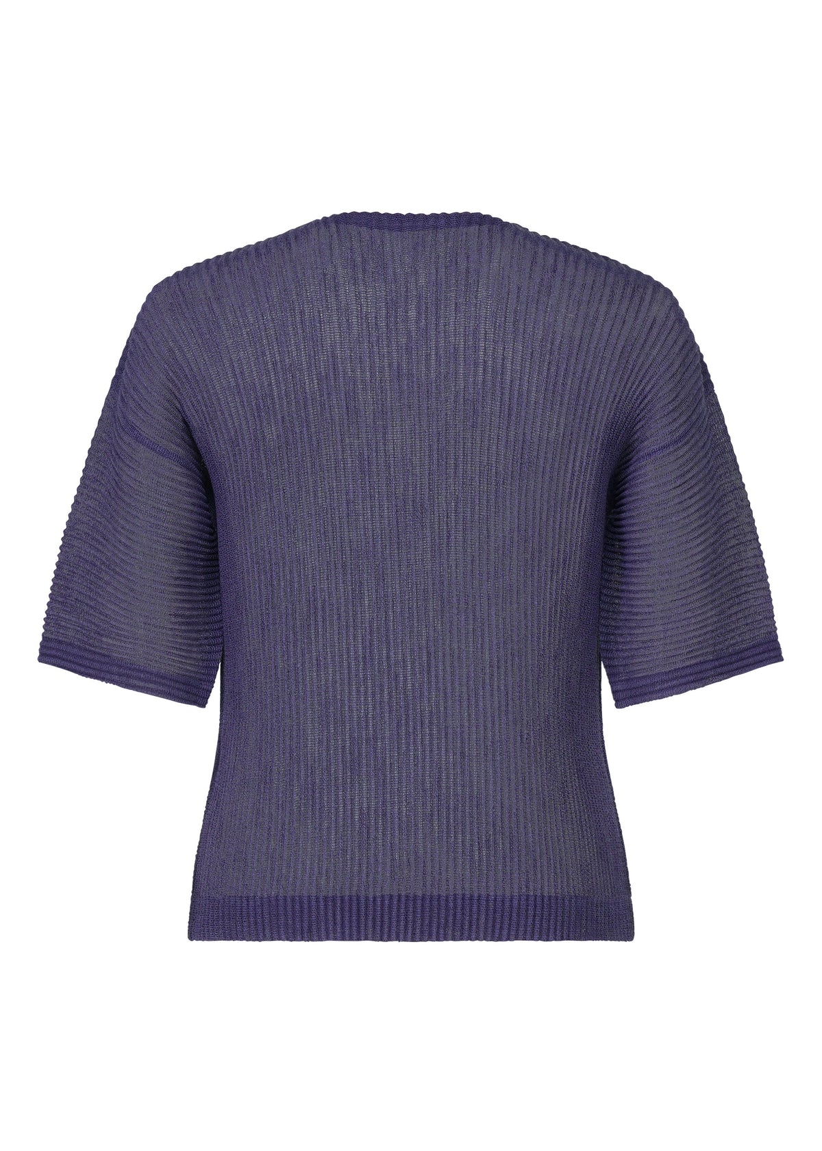 A detail shot of the HOMME PLISSÉ ISSEY MIYAKE RUSTIC MESH top.