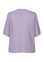 A detail shot of the HOMME PLISSÉ ISSEY MIYAKE WASHI FRAMEWORK-T top.