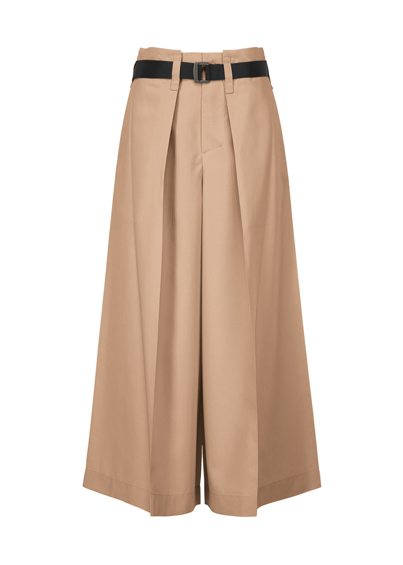 A product shot of the 132 5. ISSEY MIYAKE  OBLIQUE FOLD BOTTOMS trousers in beige (41)