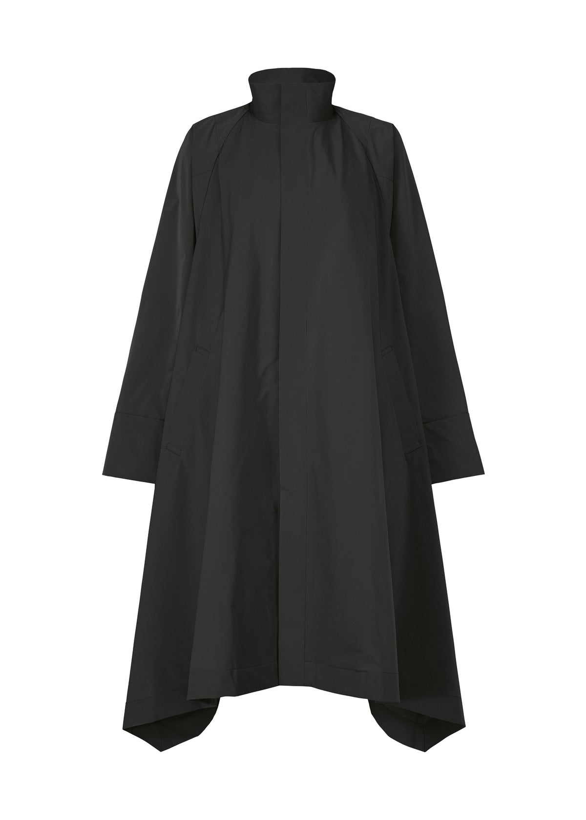 A product shot of the 132 5. ISSEY MIYAKE TRAPEZOID COAT coat in black (15).