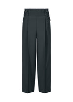 A product shot of the 132 5. ISSEY MIYAKE FLAT TUCK trousers in navy (75).