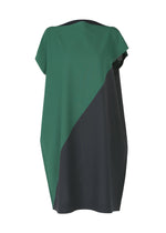 A product shot of the 132 5. ISSEY MIYAKE FLAT T BI COLOR dress in viridian x navy (69).