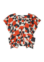 A product shot of the 132 5. ISSEY MIYAKE BOX COMPOSITION shirt in scarlet (27).