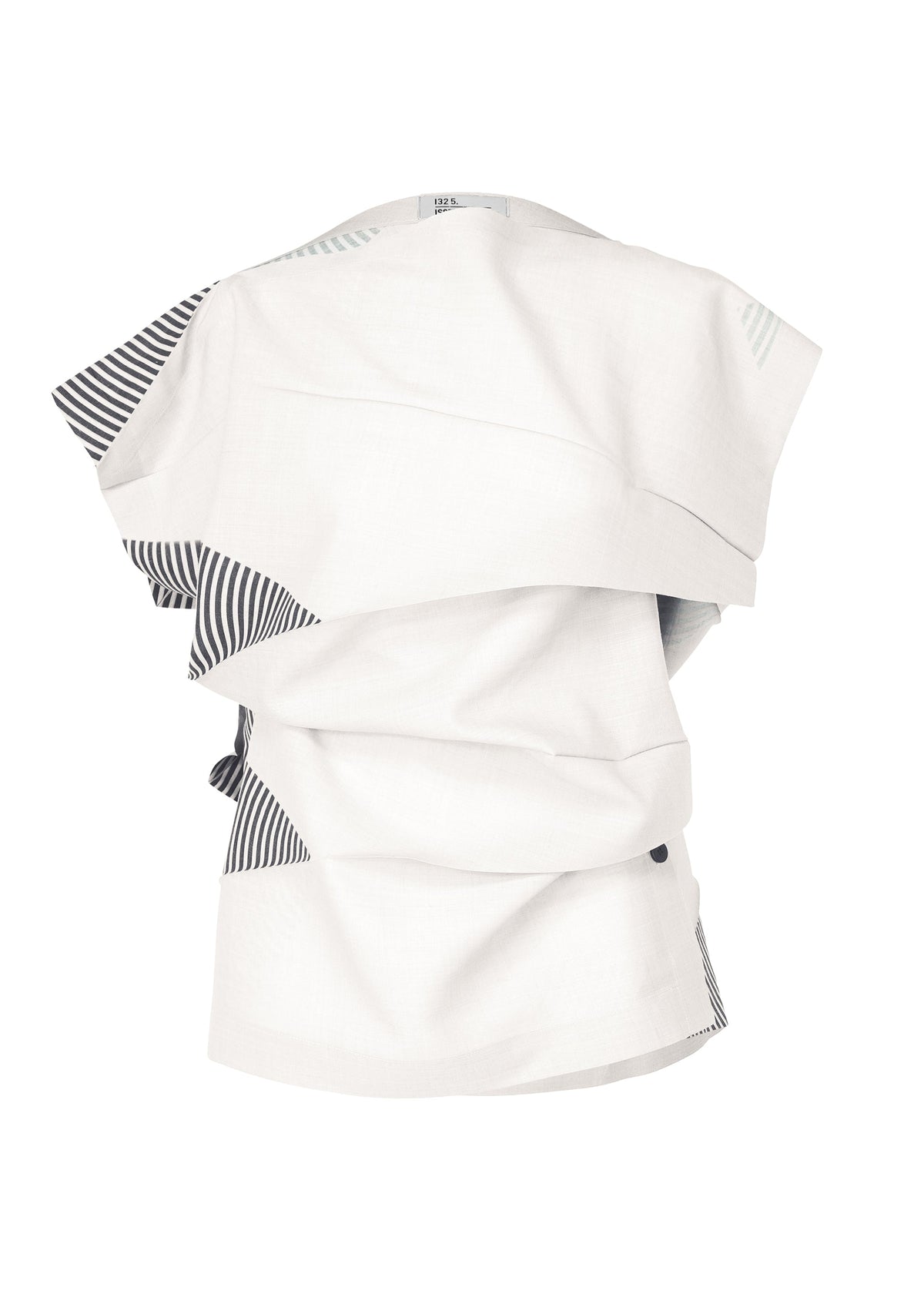 A product shot of the 132 5. ISSEY MIYAKE FOLD RAMIE PRINT shirt in white (01).