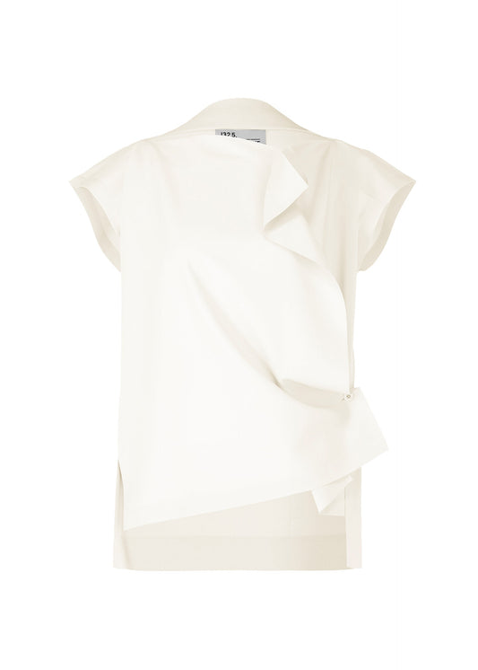 A product shot of the 132 5. ISSEY MIYAKE FLAT ONE TUCK T shirt in white (01).
