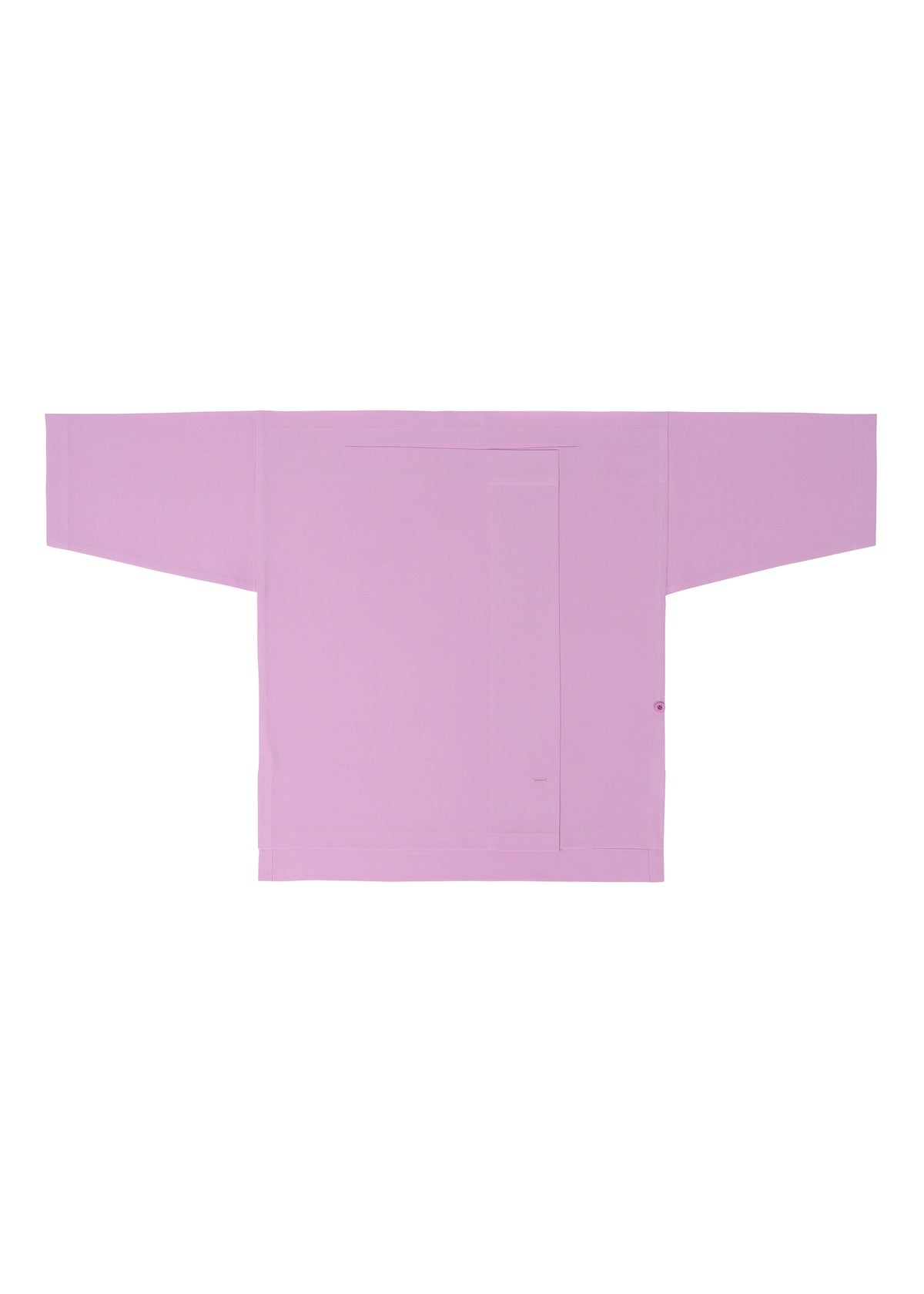 A detail shot of the 132 5. ISSEY MIYAKE FLAT ONE TUCK T shirt.