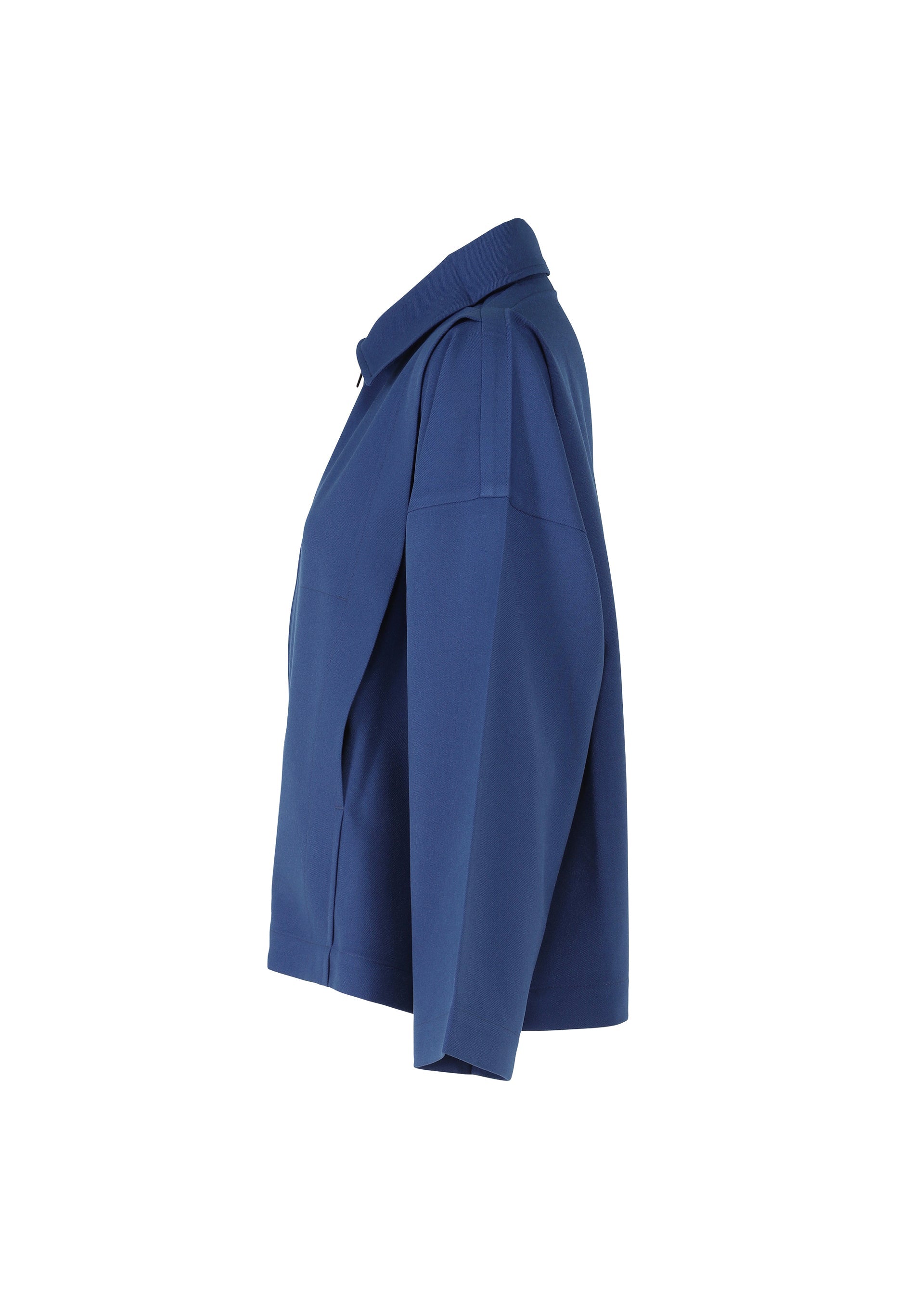 A detail shot of the 132 5. ISSEY MIYAKE WOOL LIKE FLAT TUCK jacket.