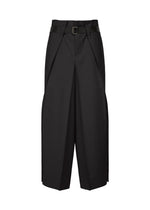 A product shot of the 132 5. ISSEY MIYAKE FLAT SQUARE BOTTOMS trousers in black.