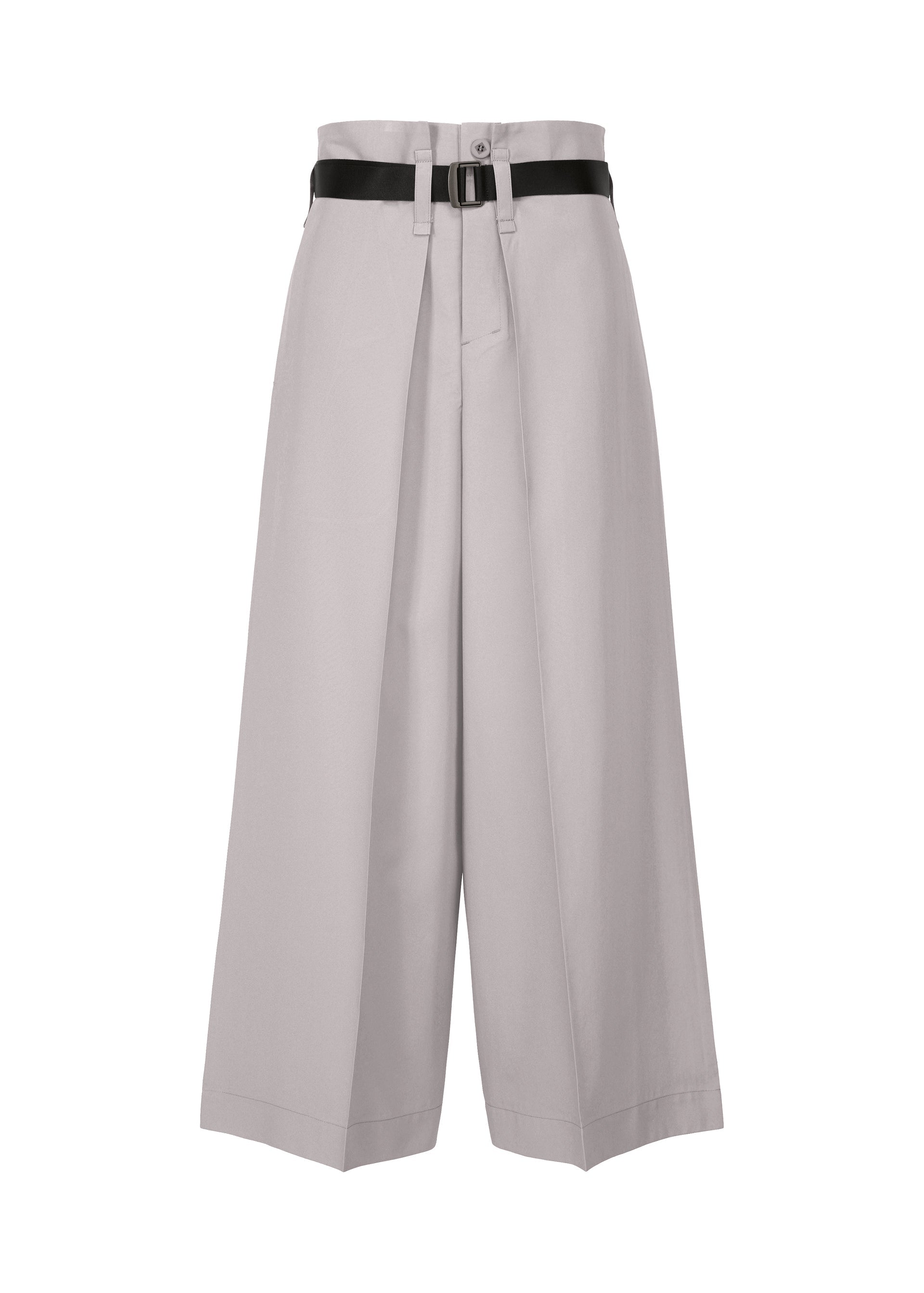 A product shot of the 132 5. ISSEY MIYAKE FLAT SQUARE BOTTOMS trousers in silver grey.