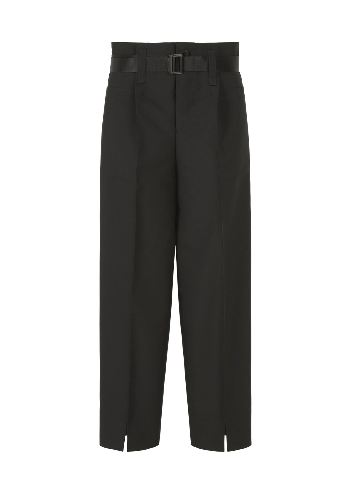 A product shot of the 132 5. ISSEY MIYAKE 132 5. FLAT 1 trousers in black (15).