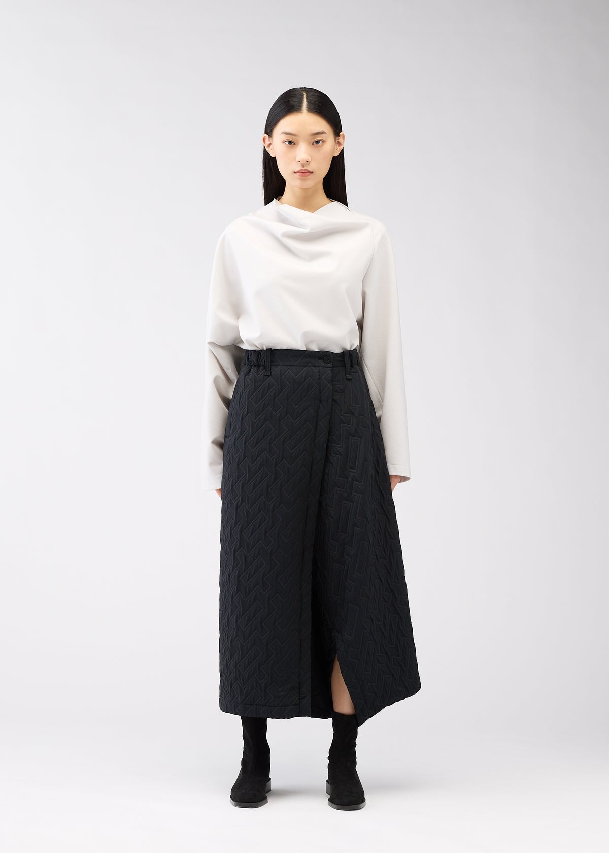 ONE CLOTH PUFF Trousers Black