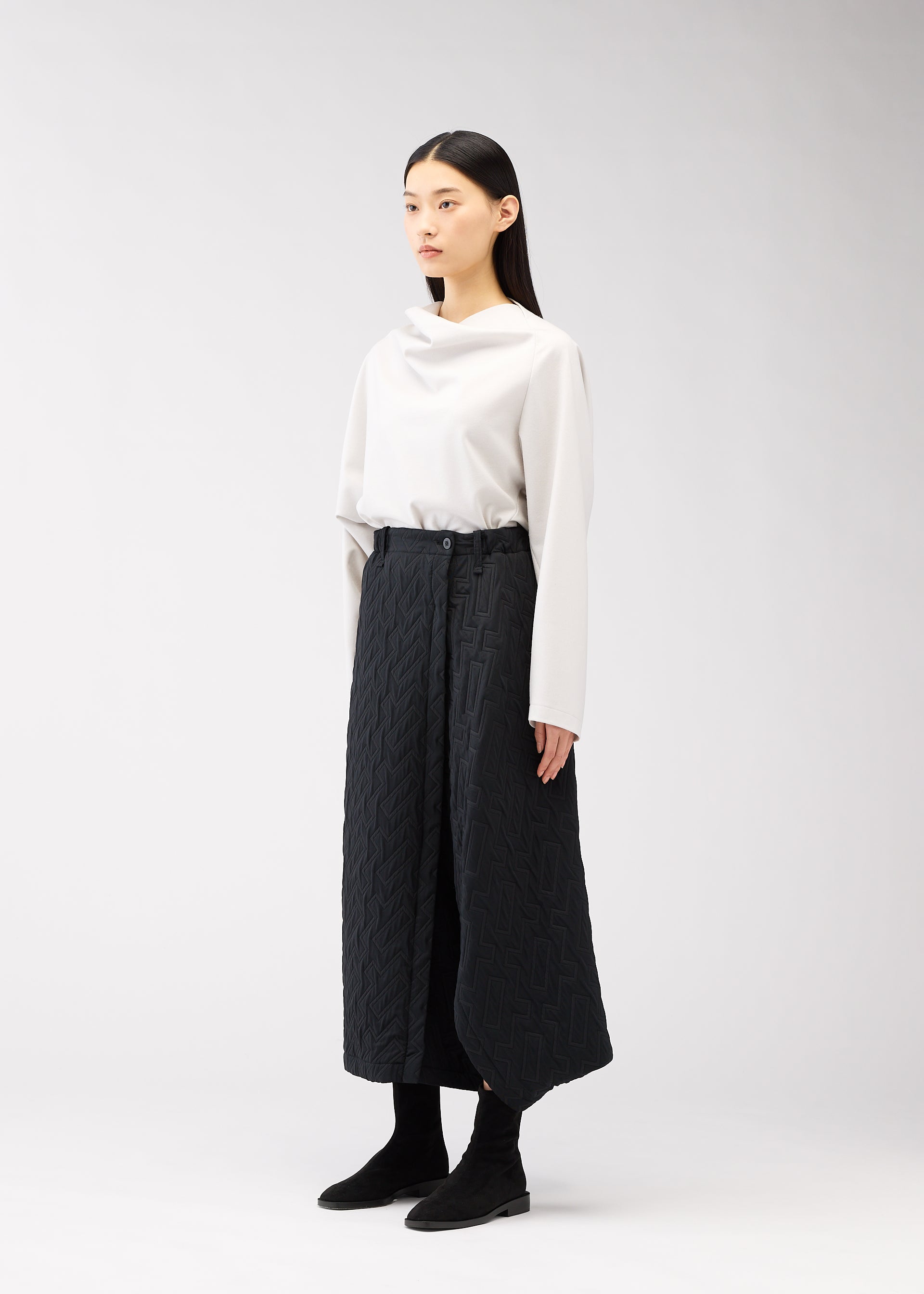 ONE CLOTH PUFF Trousers Black