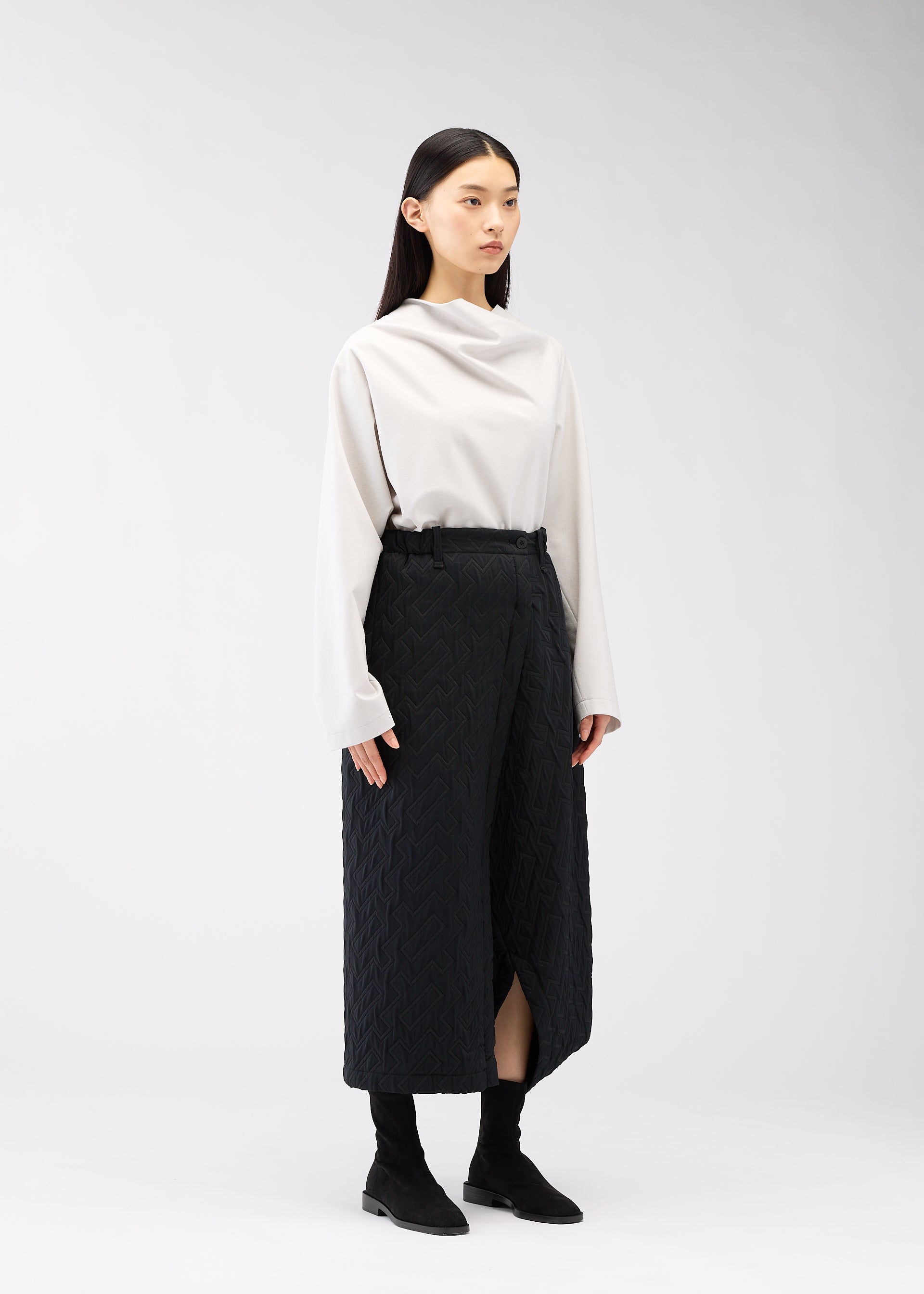 ONE CLOTH PUFF Trousers Black