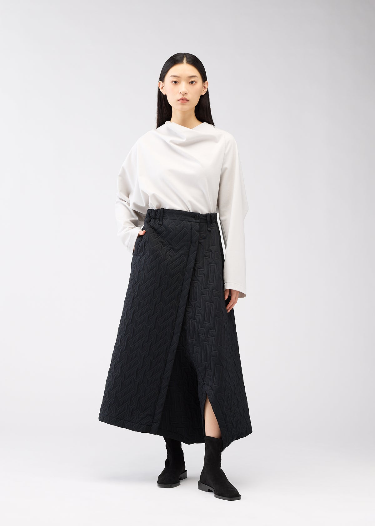 ONE CLOTH PUFF Trousers Black
