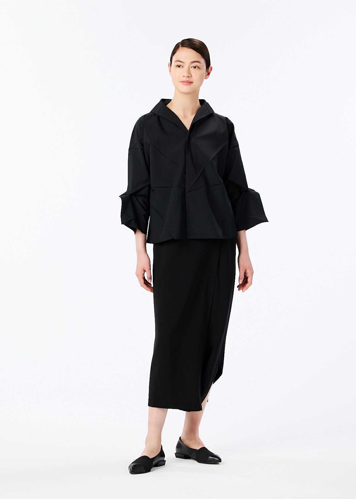 132 5. SOLID Jacket Black