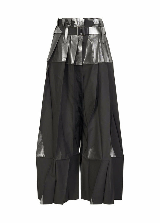 132 5. STANDARD Trousers Black x Silver