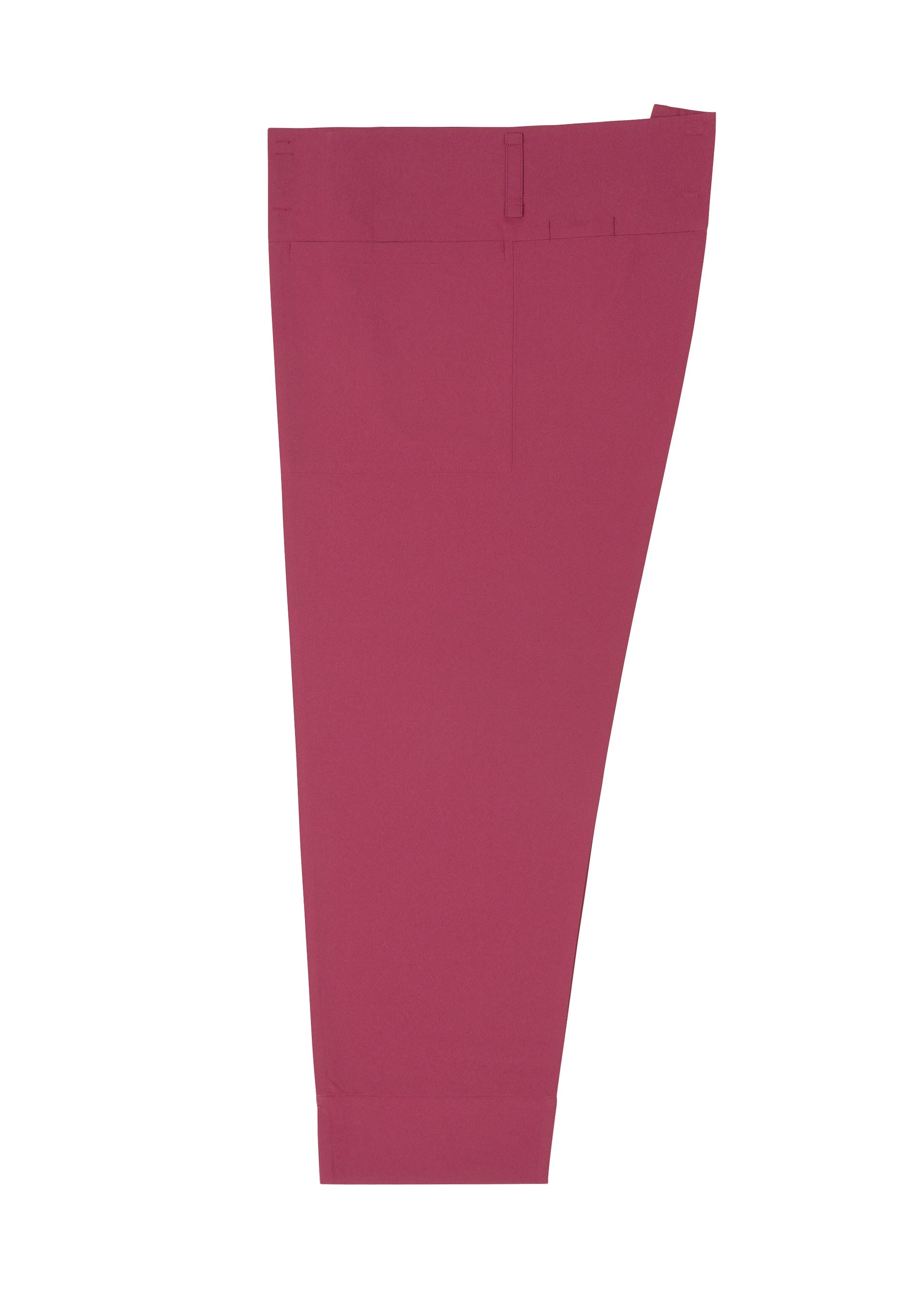 A detail shot of the 132 5. ISSEY MIYAKE 132 5. FLAT 1 trousers.