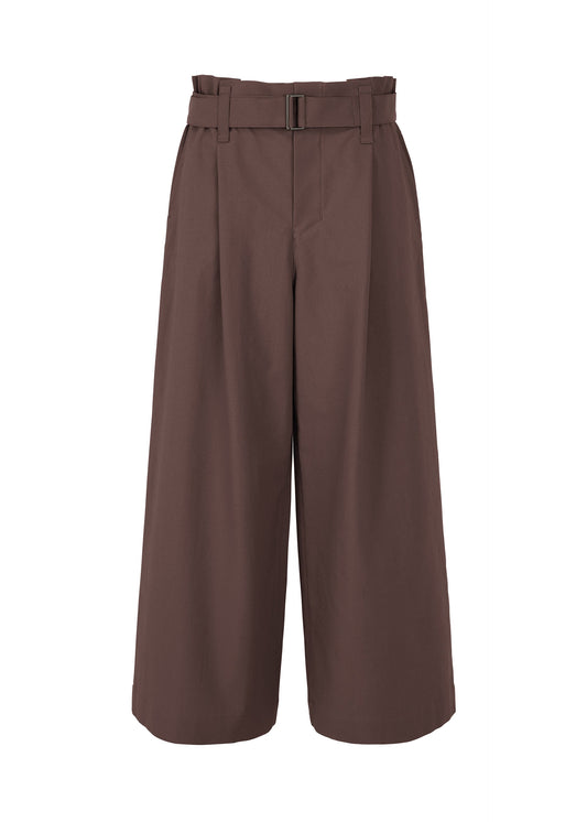 A product shot of the 132 5. ISSEY MIYAKE WASHI STRETCH trousers in brown (44).