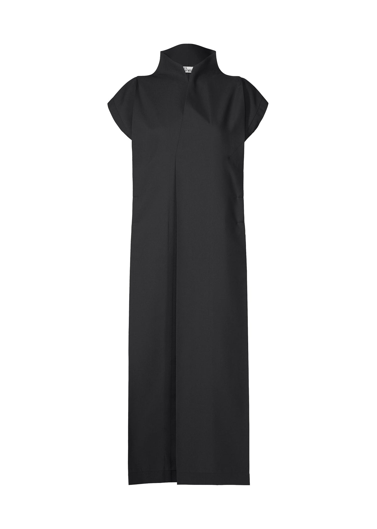A product shot of the 132 5. ISSEY MIYAKE 132 5. FLAT 1 dress in black (15).
