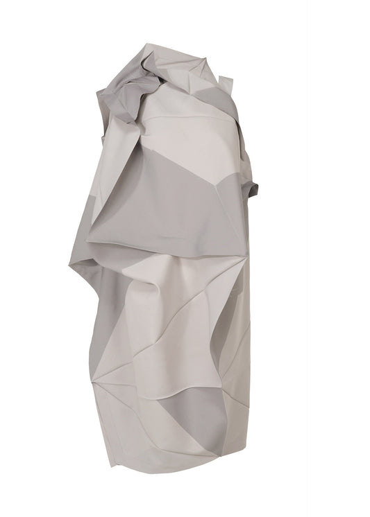A product shot of the 132 5. ISSEY MIYAKE NO.17 PRINT dress in grey (12).