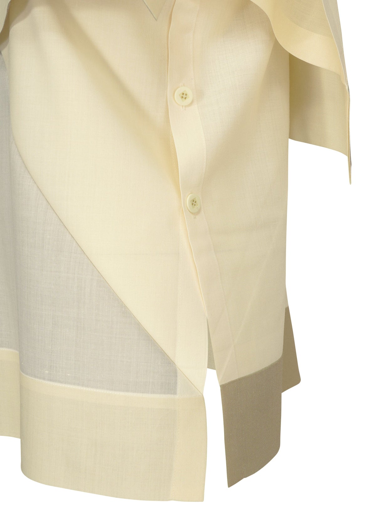 A detail shot of the 132 5. ISSEY MIYAKE FOLD RAMIE PRINT shirt.