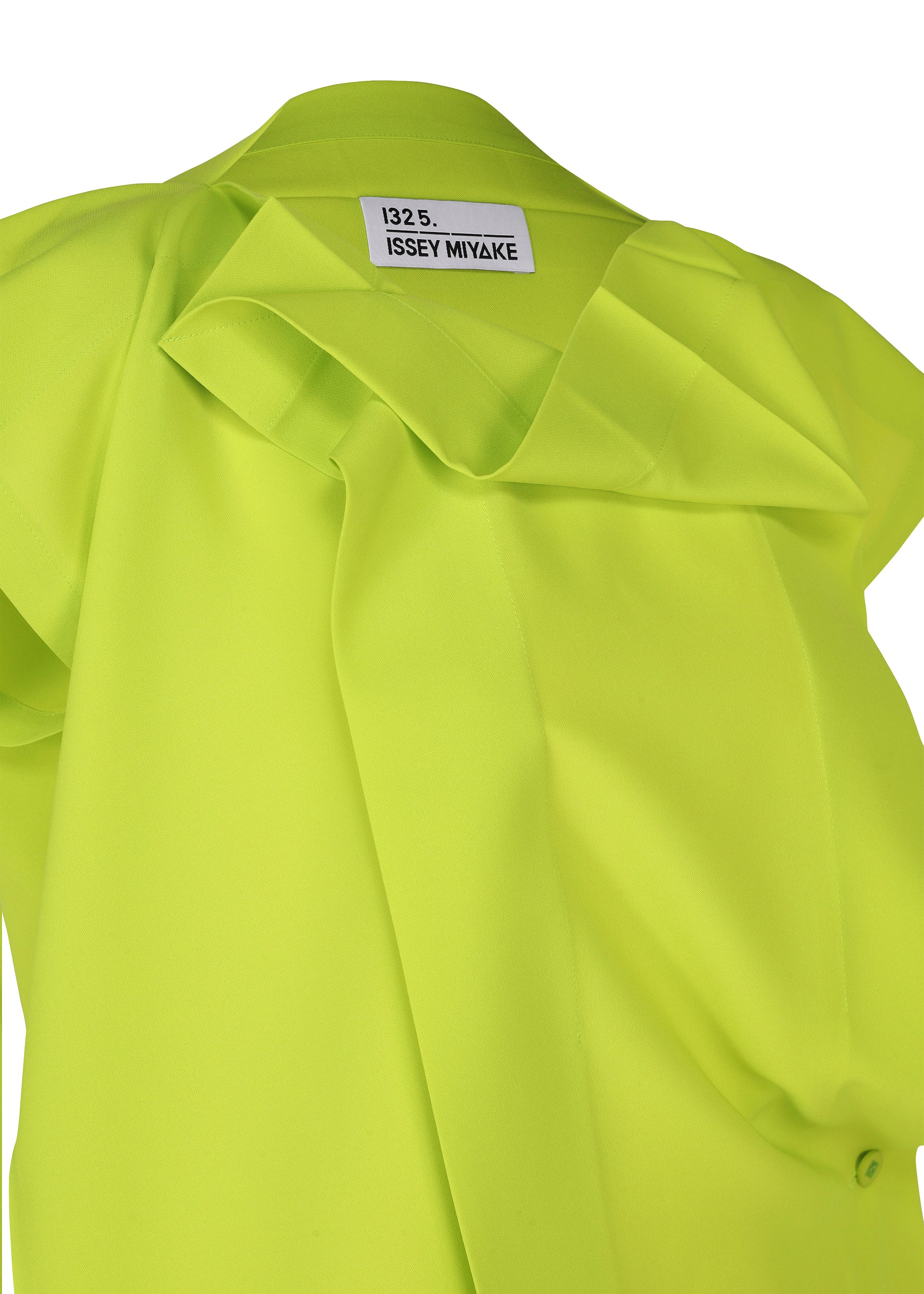 A detail shot of the 132 5. ISSEY MIYAKE FLAT TUCK T shirt.