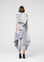 A model wears the 132 5. ISSEY MIYAKE NO.17 PRINT shirt.