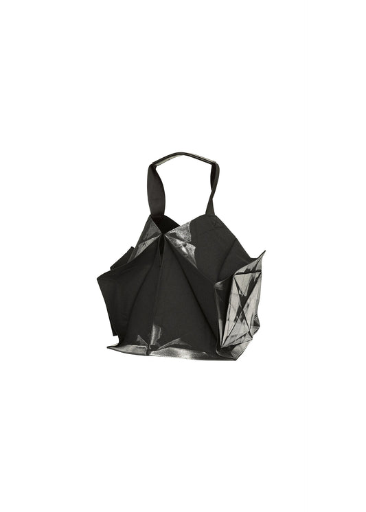 A product shot of the 132 5. ISSEY MIYAKE No.1-BG bag in black×silver.