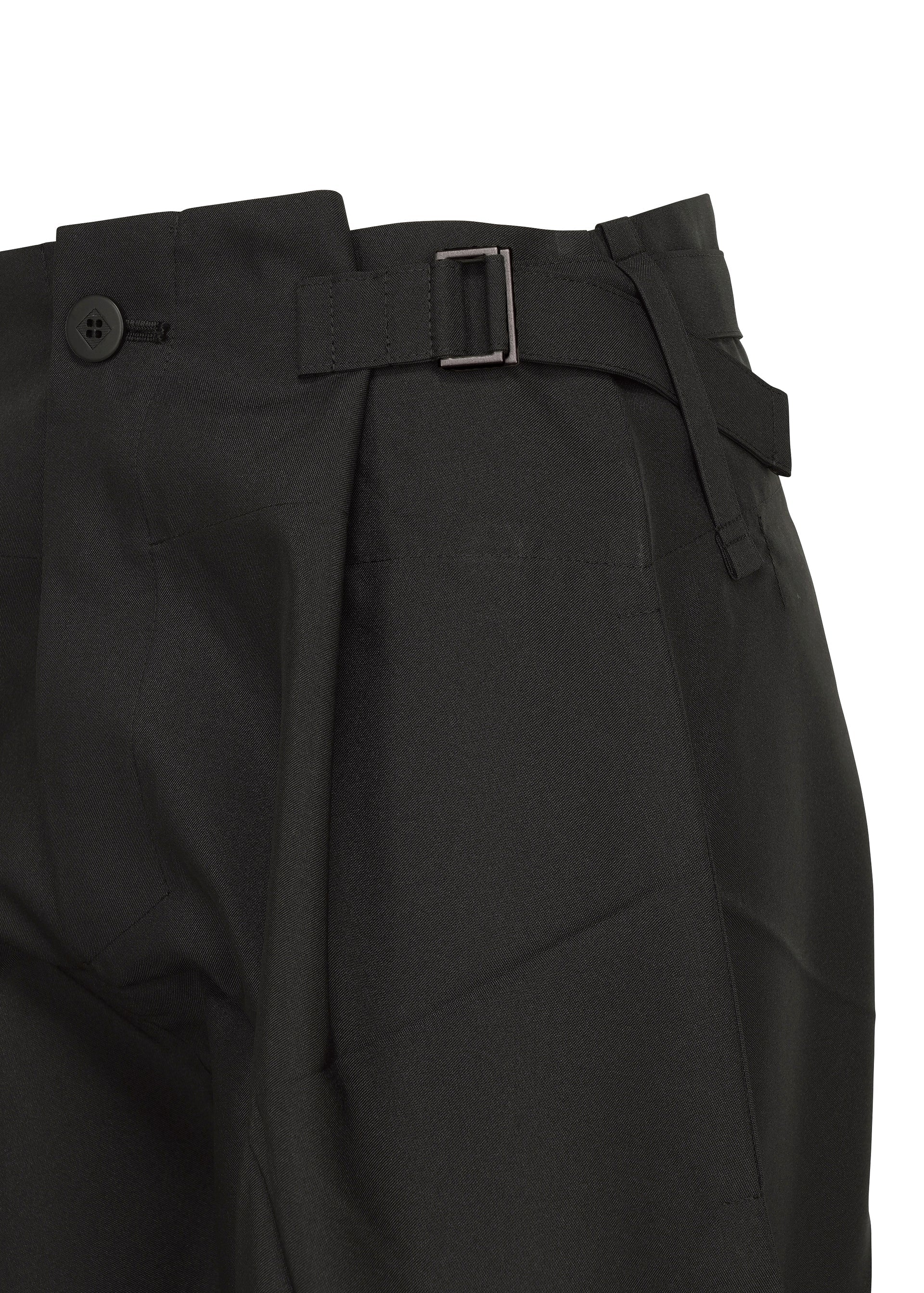 A detail shot of the 132 5. ISSEY MIYAKE F-BT trousers.