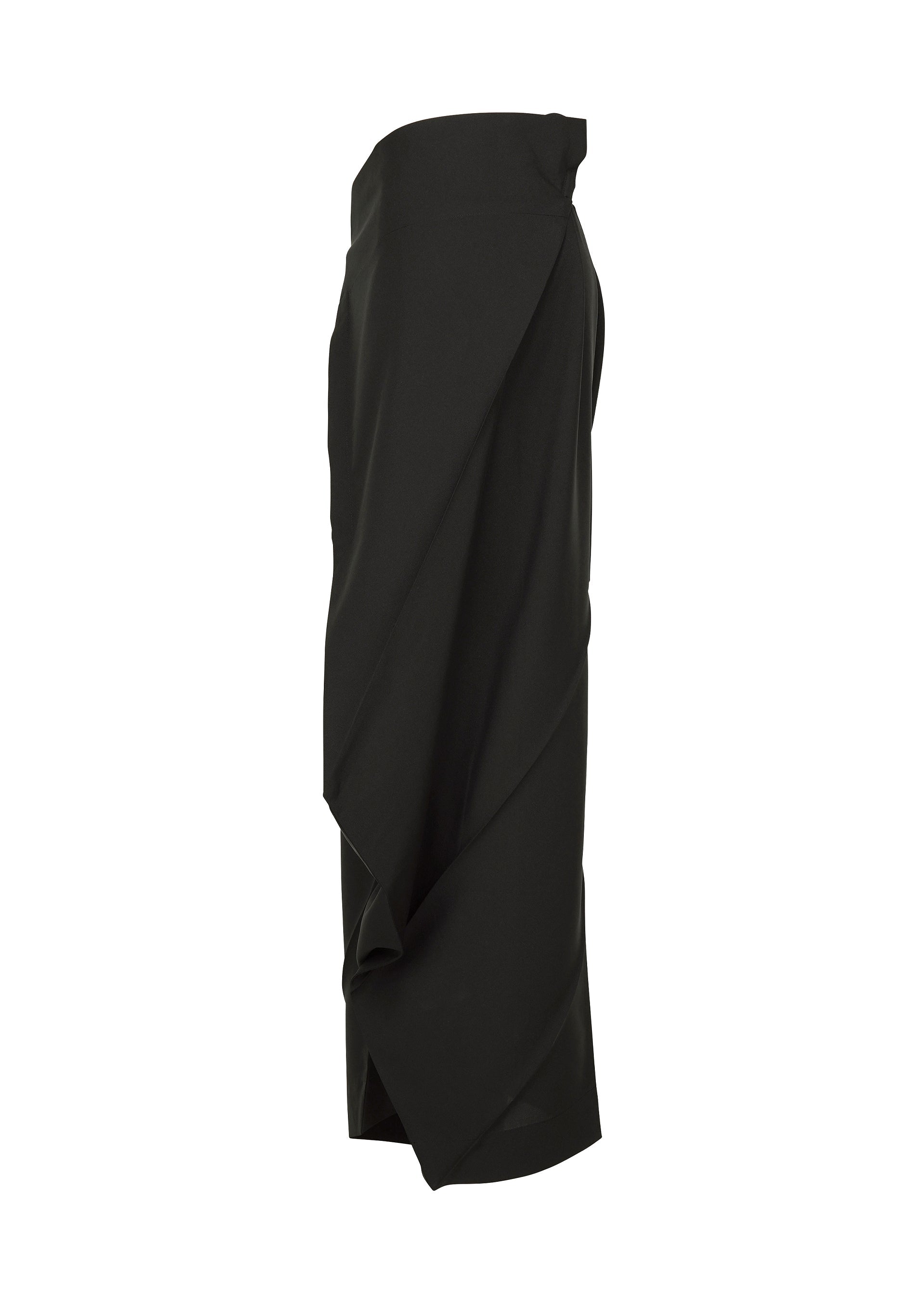 A detail shot of the 132 5. ISSEY MIYAKE F-BT trousers.
