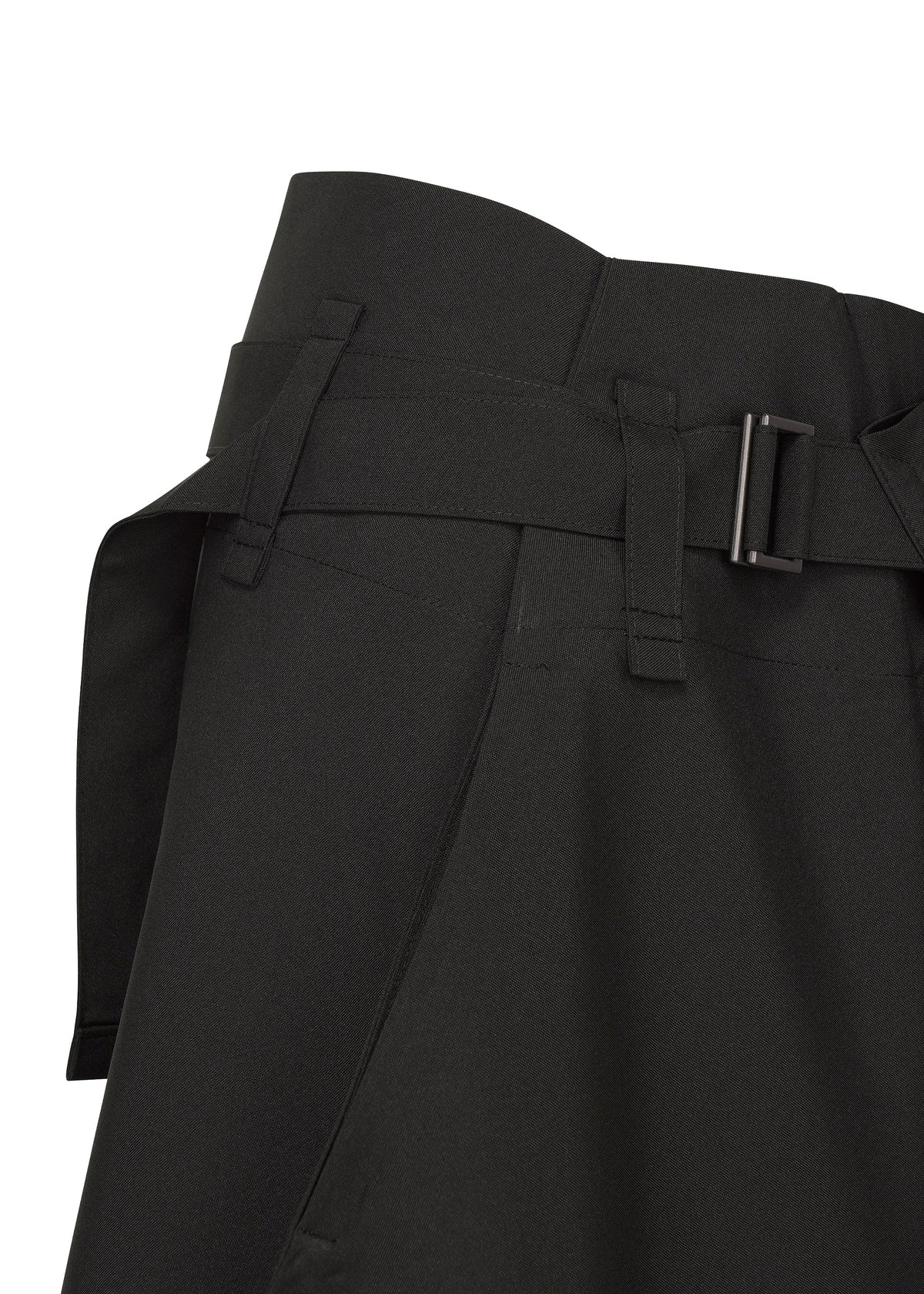 A detail shot of the 132 5. ISSEY MIYAKE F-BT trousers.