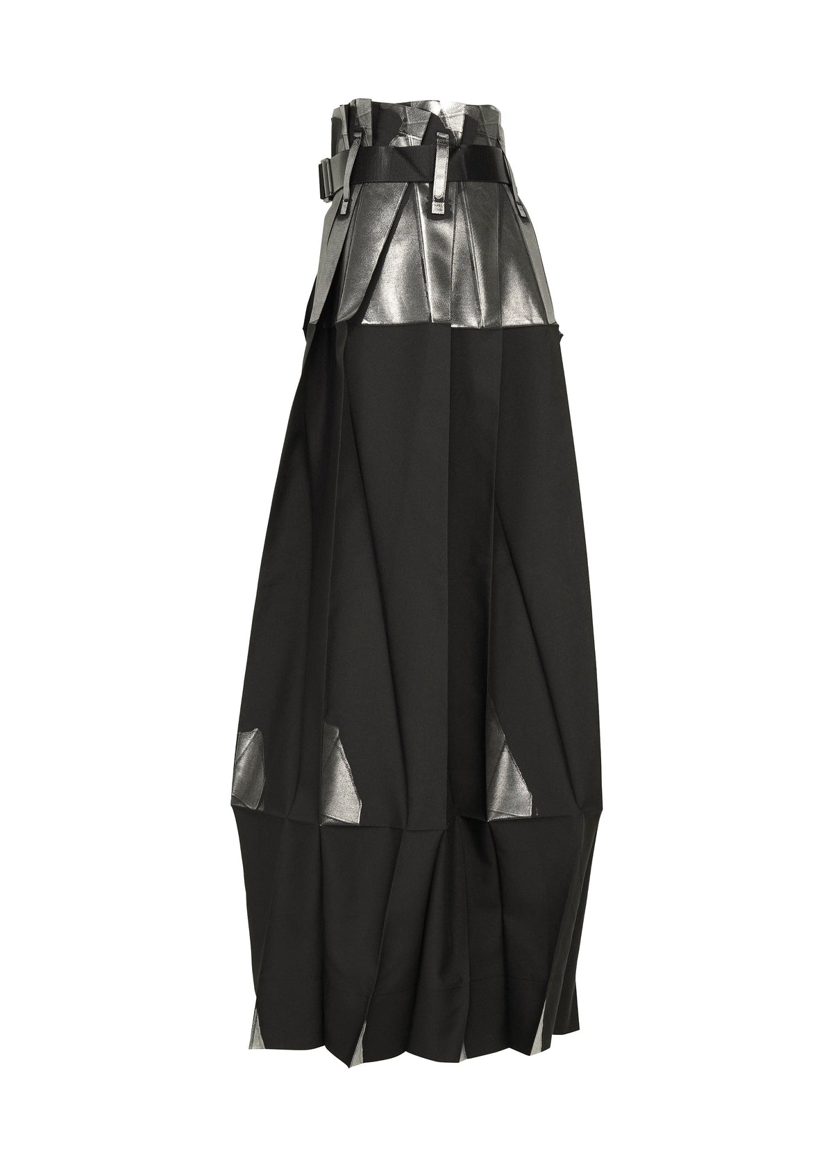 A detail shot of the 132 5. ISSEY MIYAKE No.3-1 trousers.