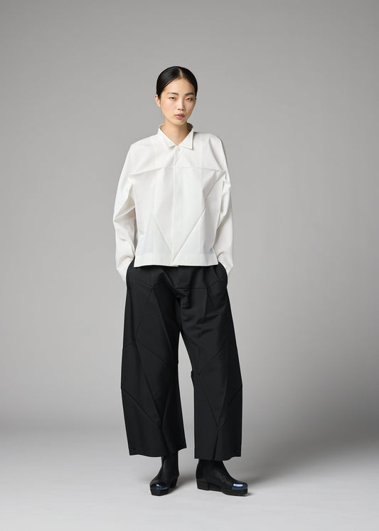 A model wears the 132 5. ISSEY MIYAKE F-SH-2 f-sh-2-shirt-black.