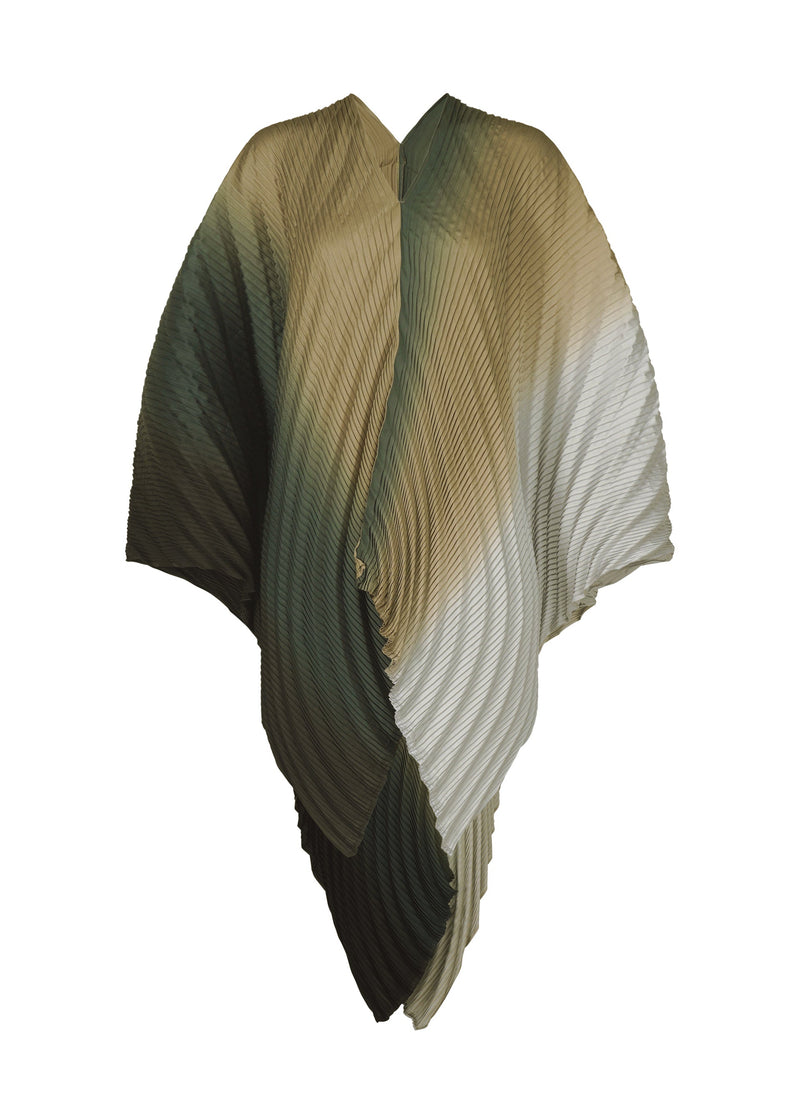 A product shot of the ISSEY MIYAKE NUANCE PLEATS cardigan in .