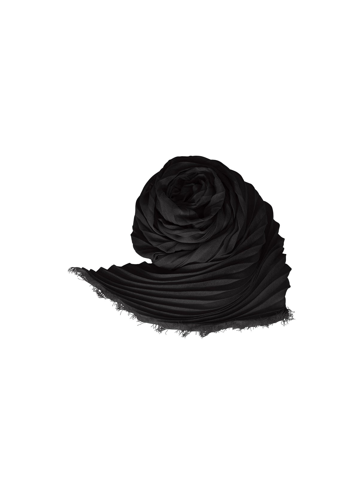 A product shot of the ISSEY MIYAKE WASHI PLEATS STOLE stole in black (15).