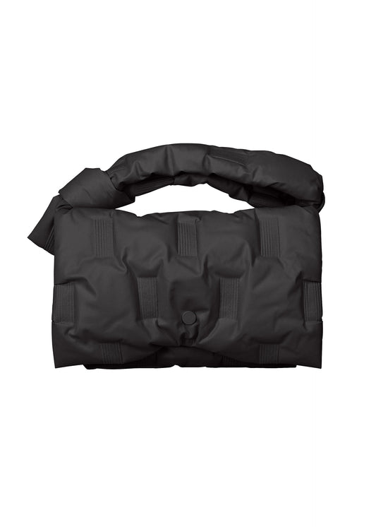 A product shot of the ISSEY MIYAKE SQUARE CUSHION bag in .