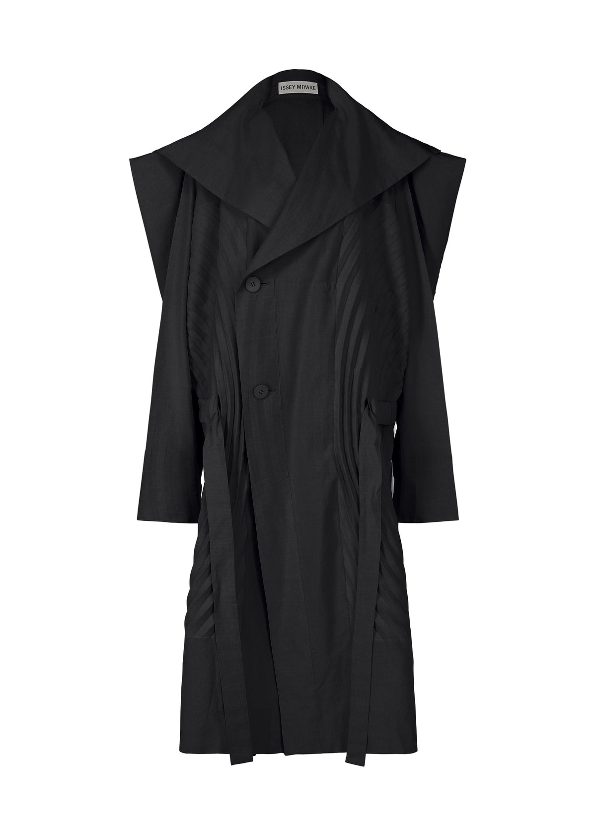 A product shot of the ISSEY MIYAKE FLOW coat in black (15).