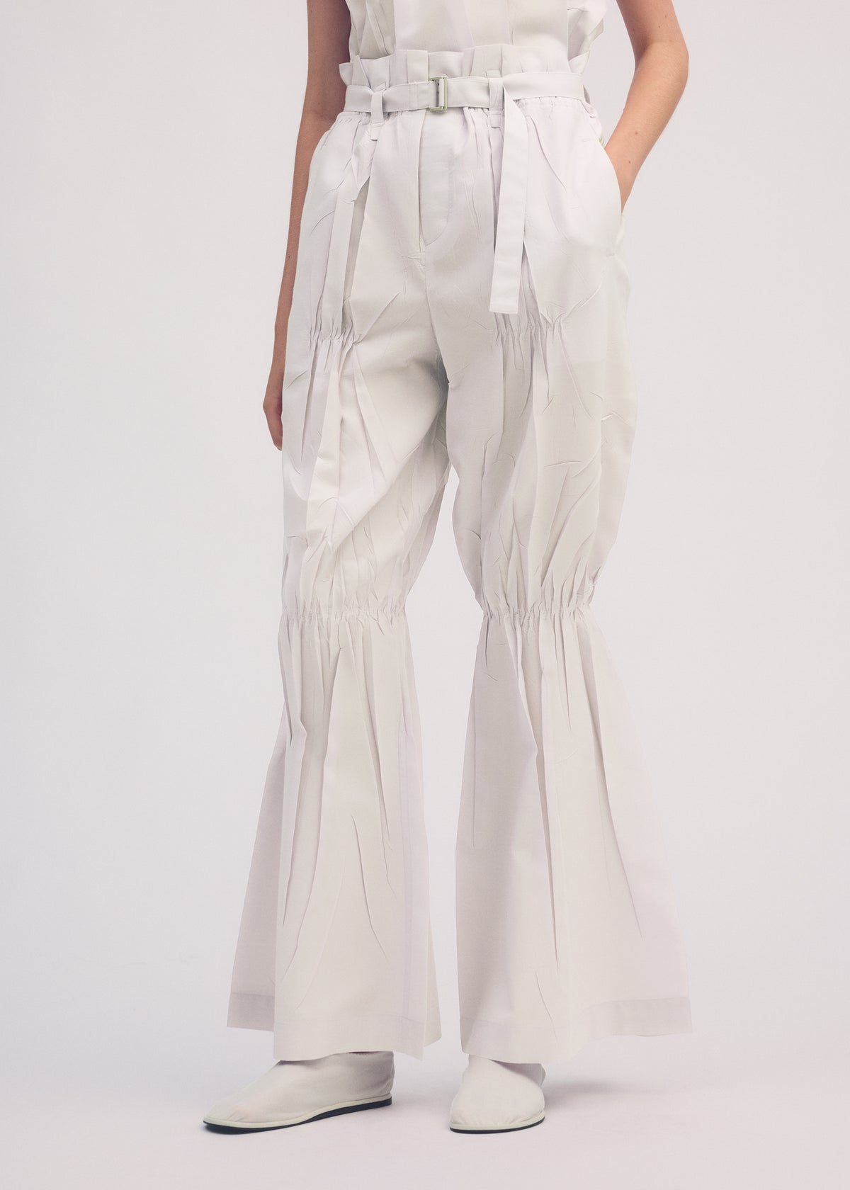 CRIMPED AND PRESSED Trousers Washi White
