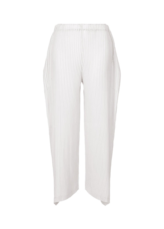 A product shot of the ISSEY MIYAKE SHADOW STUDY PLEATS SOLID trousers in .