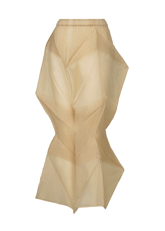 A product shot of the ISSEY MIYAKE SHADE AND SHADED skirt in oaka beige (48).