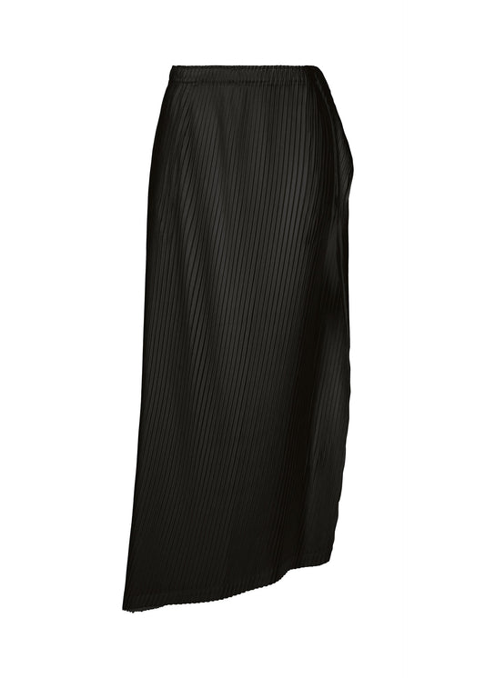 A product shot of the ISSEY MIYAKE SHADOW STUDY PLEATS SOLID skirt in .