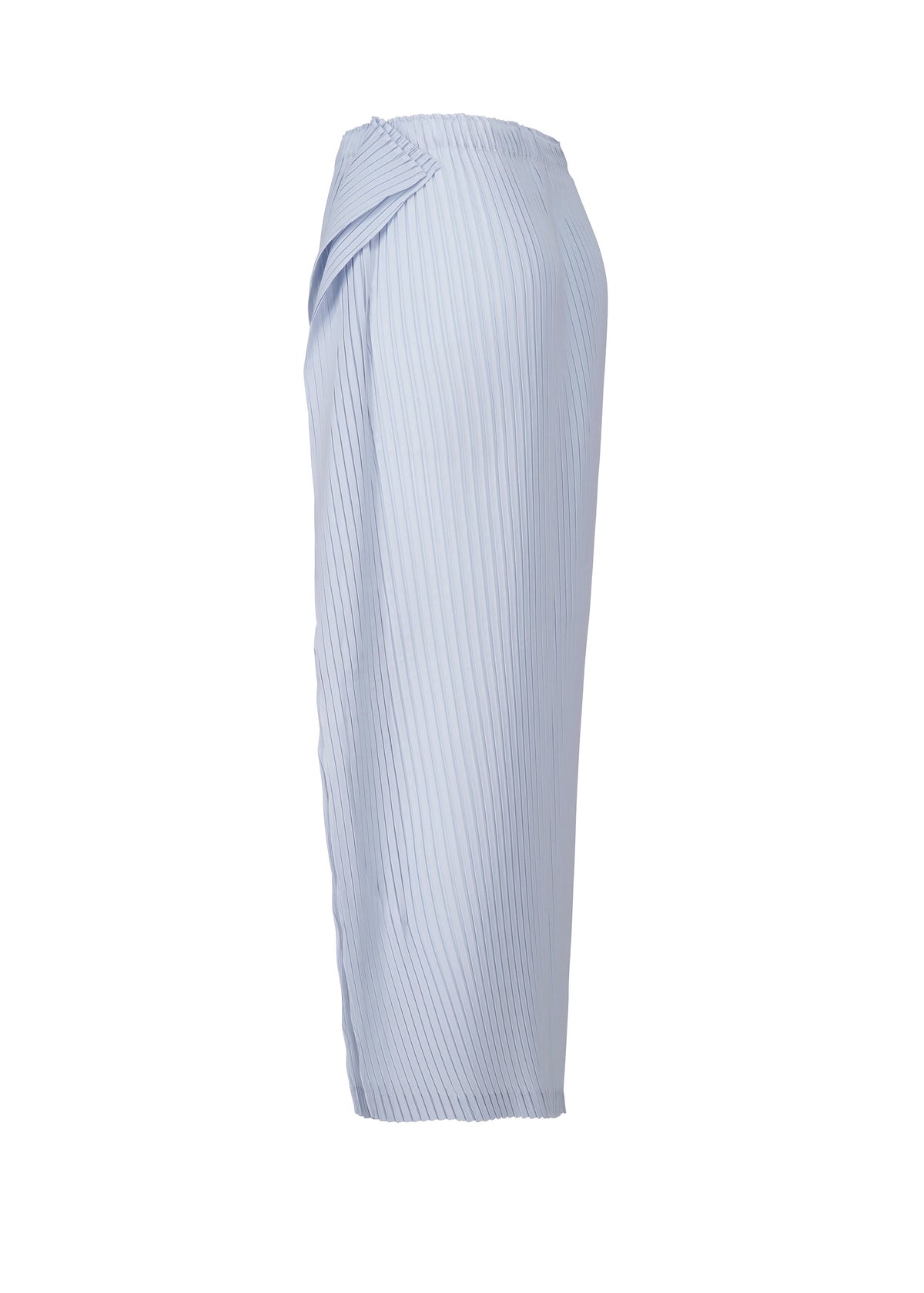 A detail shot of the ISSEY MIYAKE SHADOW STUDY PLEATS SOLID skirt.