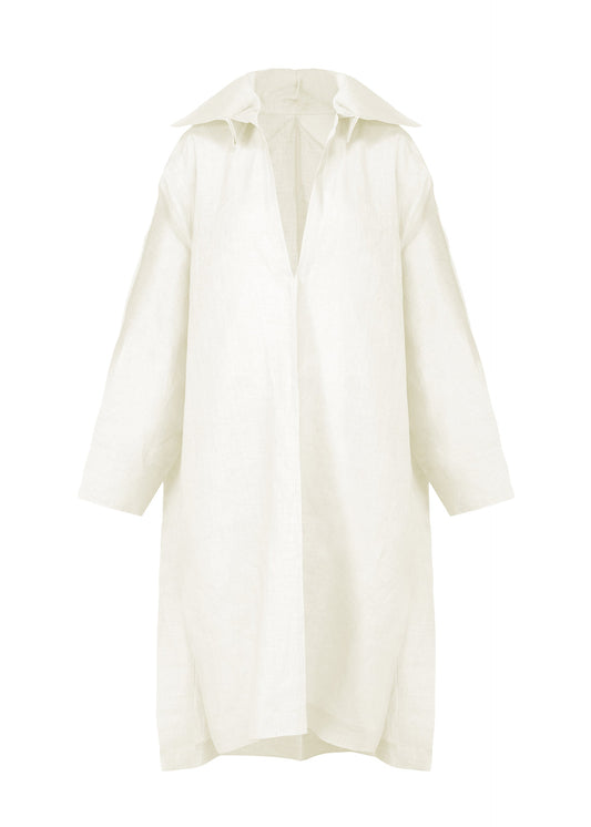 A product shot of the ISSEY MIYAKE HEMPEN dress in washi white (05).