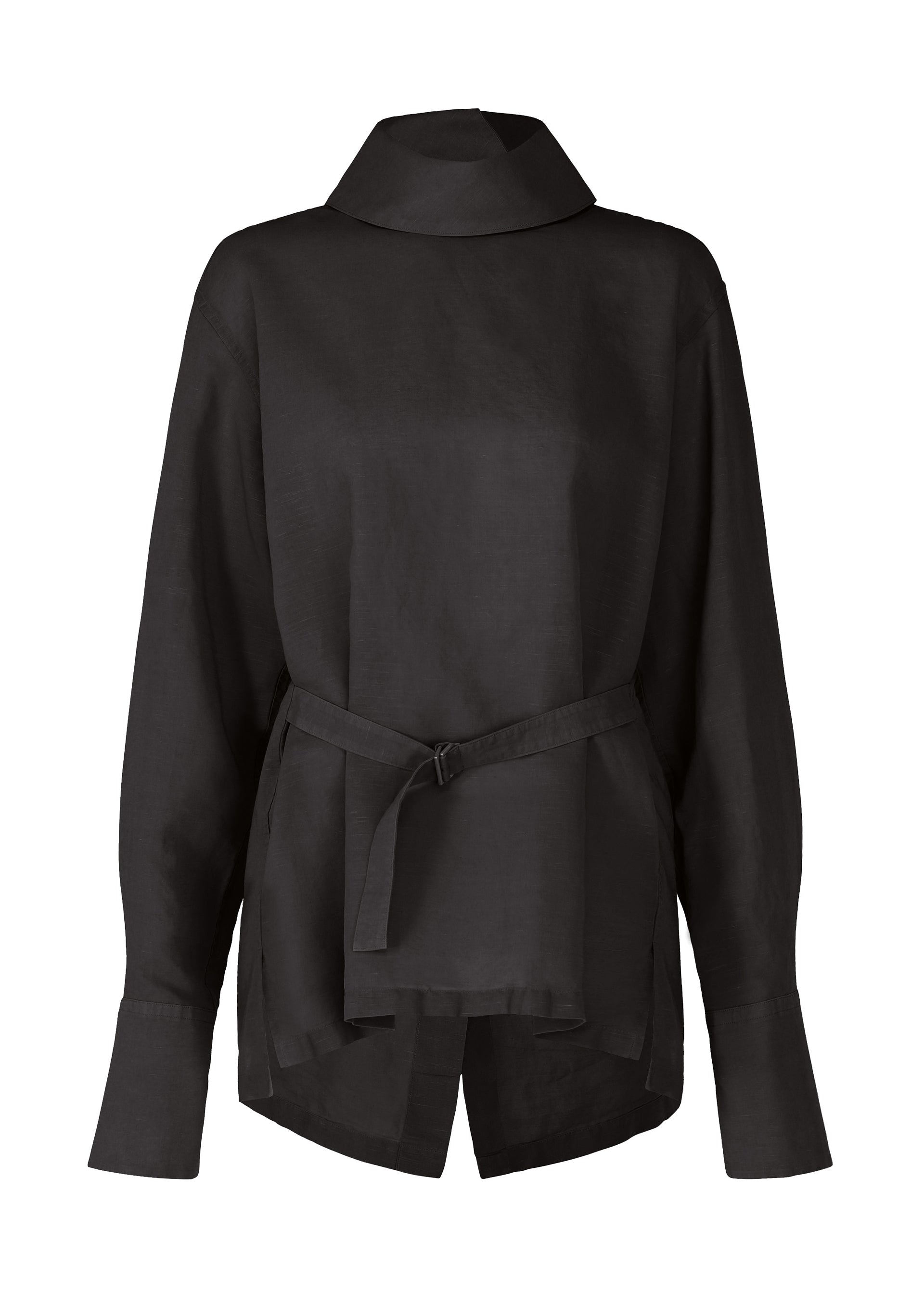 A product shot of the ISSEY MIYAKE PAPER ESQUE U shirt in .
