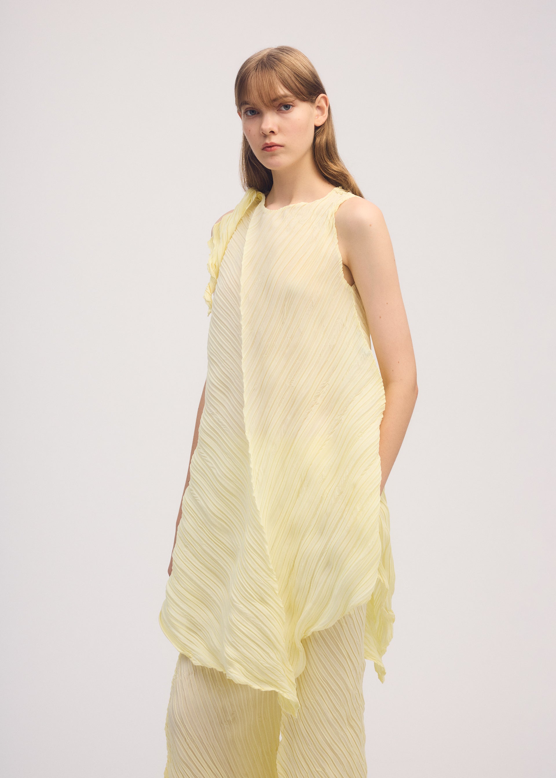 ISSEY MIYAKE Tunics – The official ISSEY MIYAKE ONLINE STORE