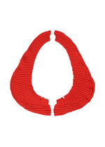 A product shot of the ISSEY MIYAKE KNIT (AS IT IS) ACC gloves in red.