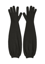 A product shot of the ISSEY MIYAKE ODD GLOVES gloves in black (15).
