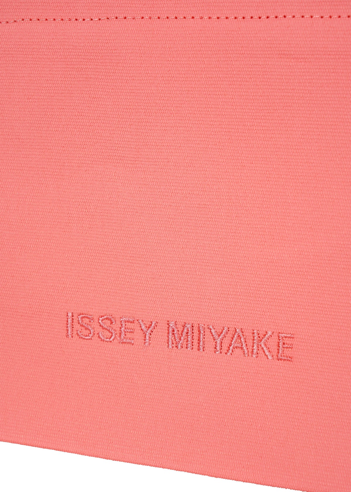 A detail shot of the ISSEY MIYAKE THIS IS A PAPER BAG bag.