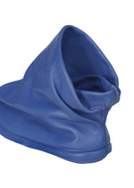 A detail shot of the ISSEY MIYAKE PEU FORM shoes.