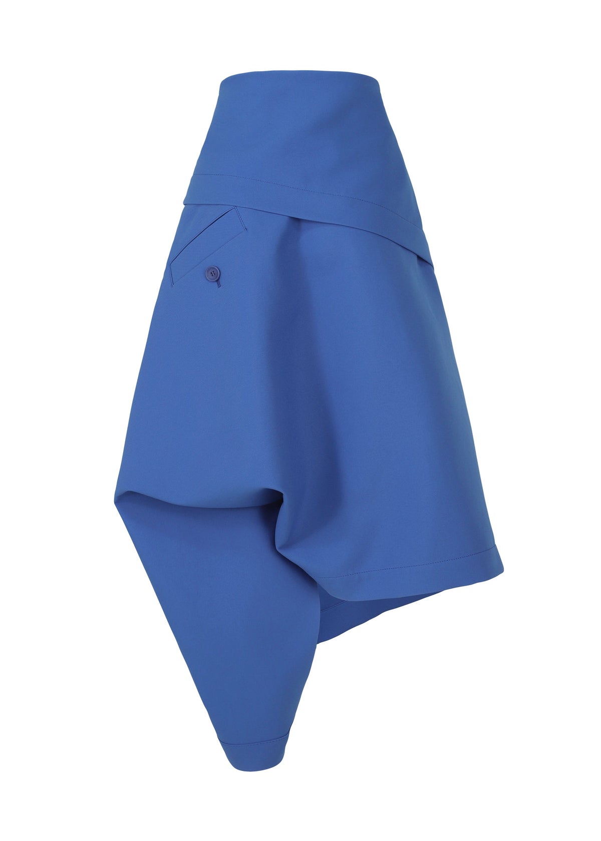 A detail shot of the ISSEY MIYAKE GYPSUM trousers.